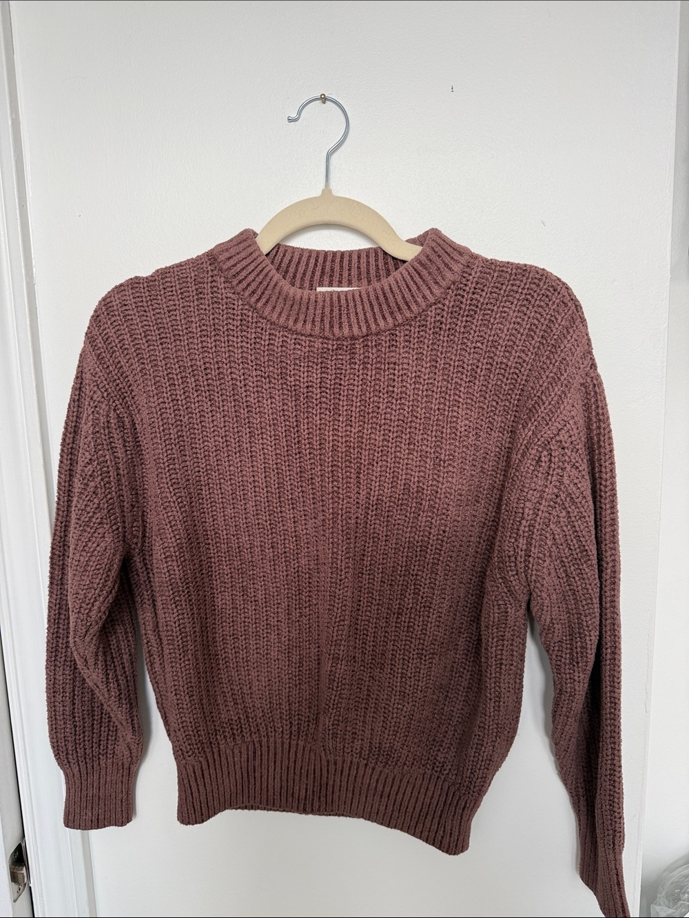Wilfred Dusty Rose Ribbed Crewneck Sweater